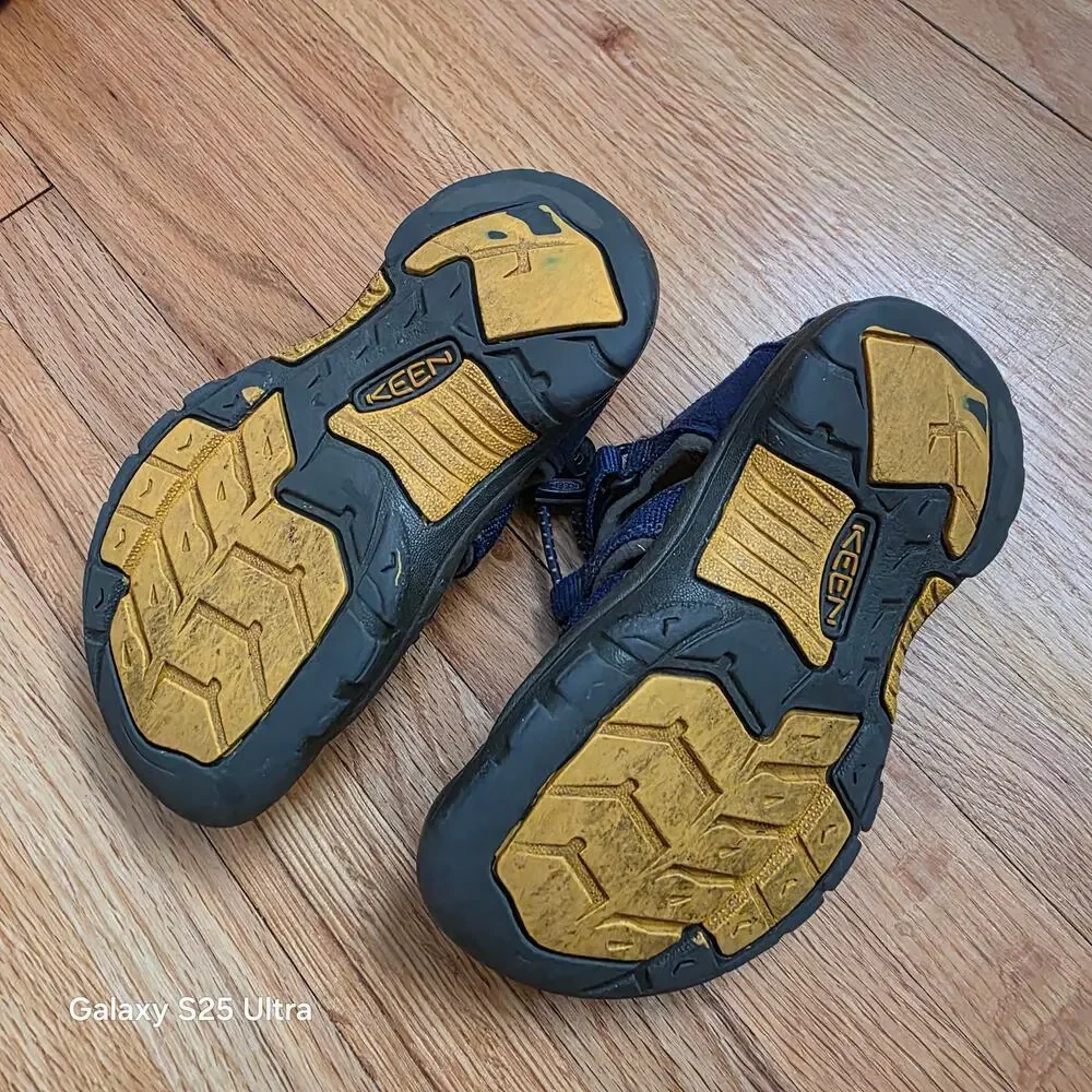 EUC‎ Keen Newport H2 Waterproof Hiking Sport Sandals sz 10